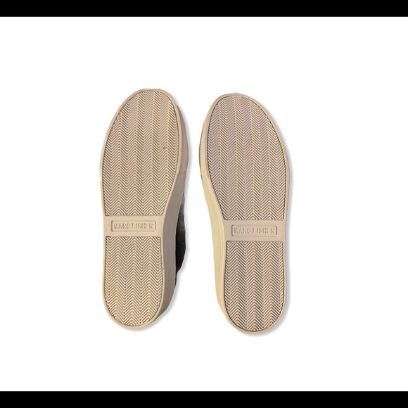 Marc Fisher Surly 2 Sneaker - Picture 5 of 6